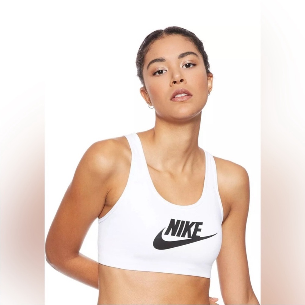 New! Nike Dri-Fit Swoosh Non-Padded Sports Bra Medium